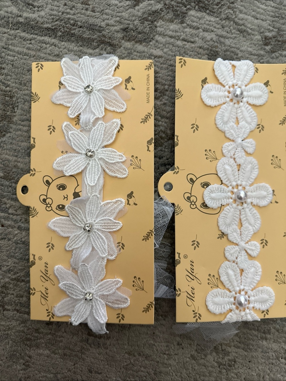 YNS Generic White Floral Appliqué Headbands with Rhinestone Centers